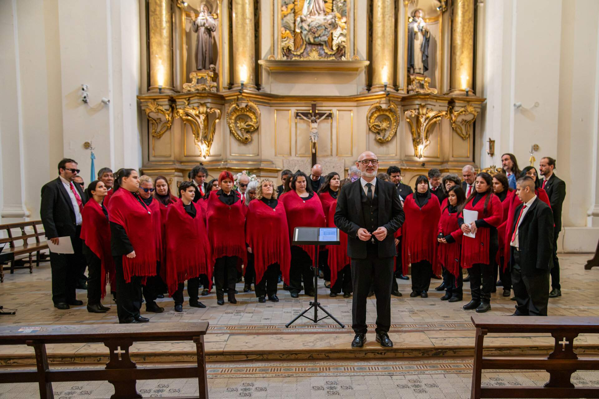 El hilo invisible: el Coro Polifónico Nacional de Ciegos recorre la música coral de Elgar a Rutter en Belgrano